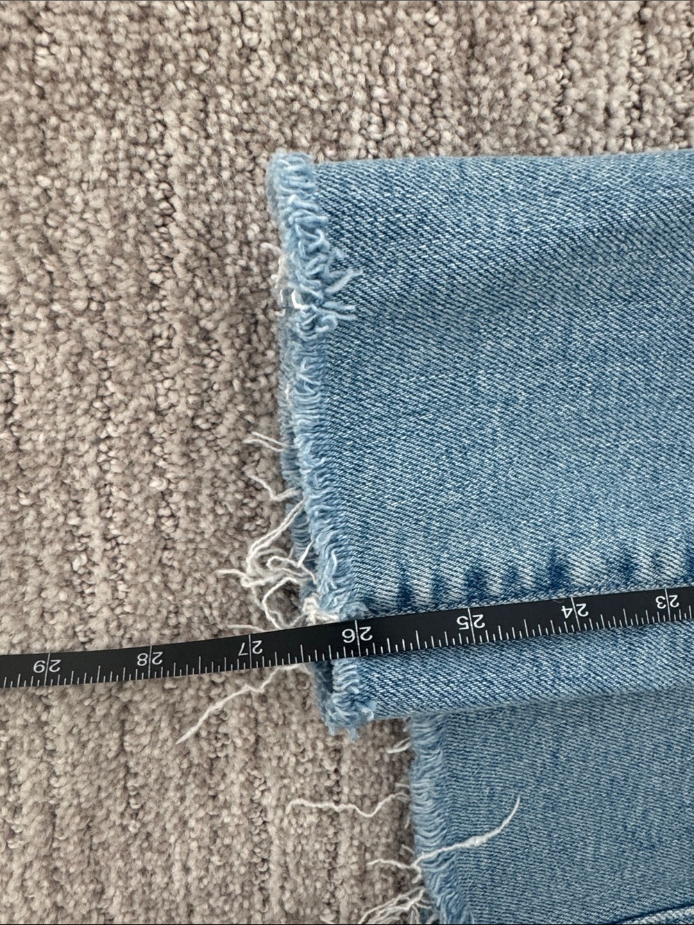 MOTHER The Stunner Ankle Fray Jeans - Picture 9 of 10